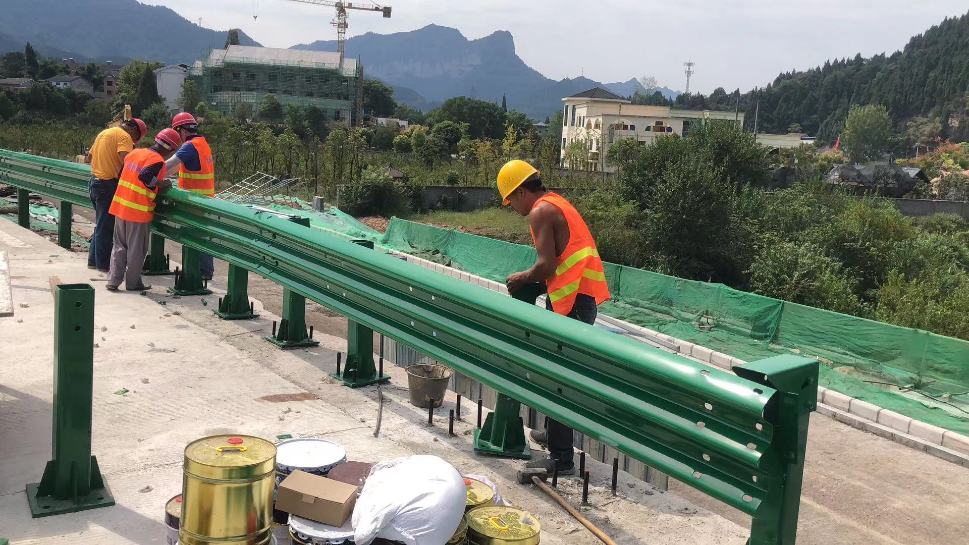 天全县双波波形护栏热镀锌波形护栏 - 推荐